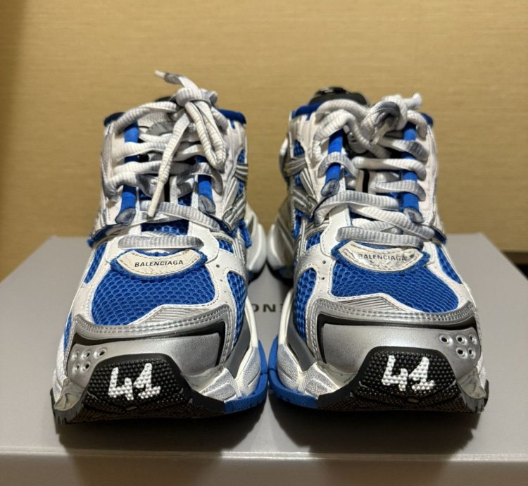 Balenciaga Runner Sneaker Blue White (41)