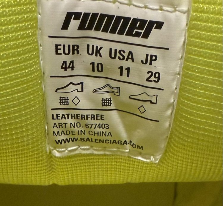 Balenciaga Runner Sneaker Yellow (44)