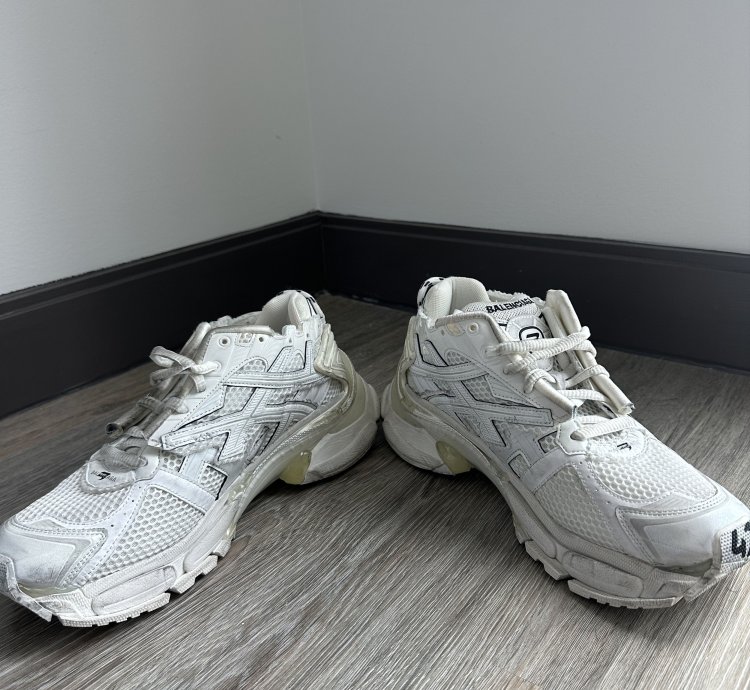 Balenciaga Runner Sneakers