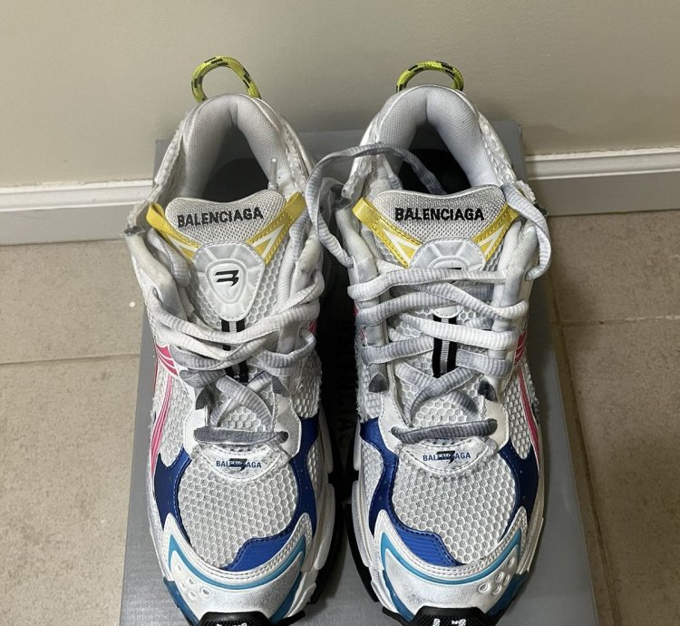 Balenciaga Runners Sz 43 10us