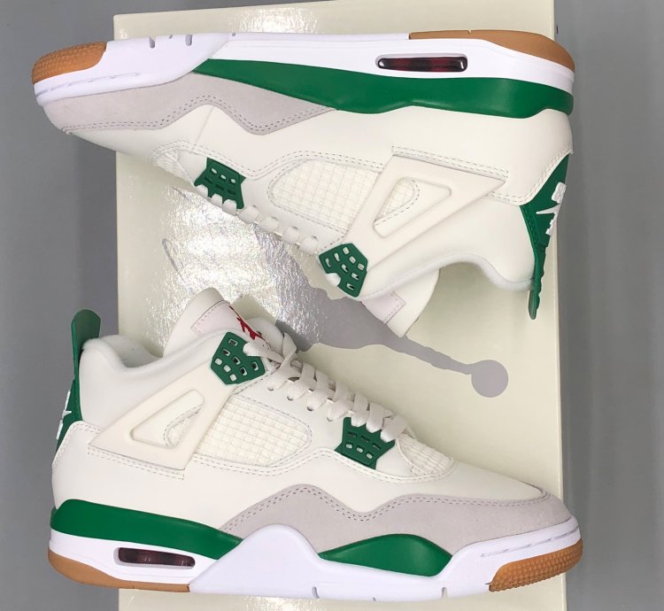 Jordan 4 Retro SB " Pine Green "