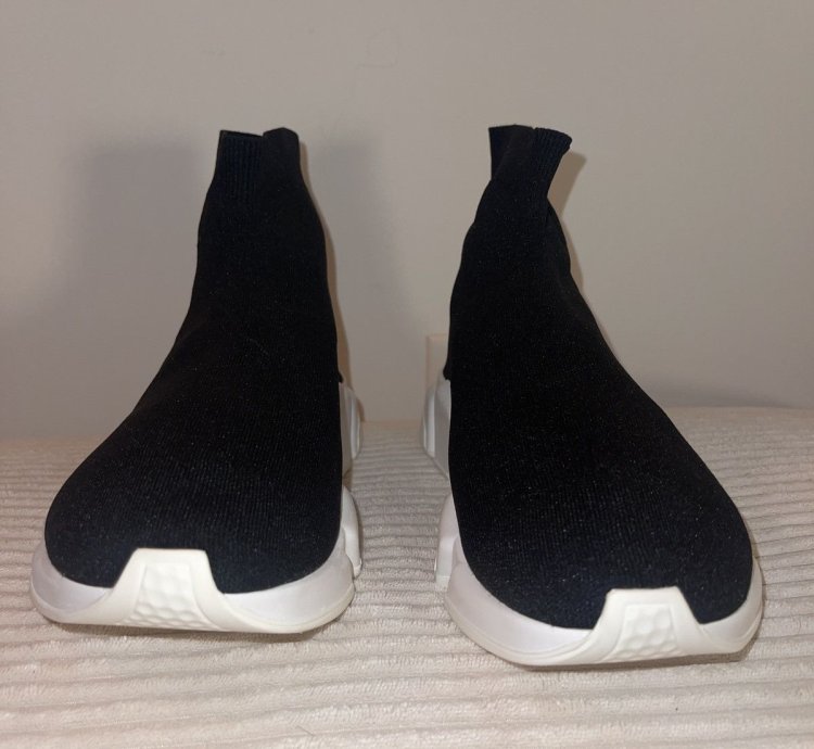 Balenciaga speed runners
