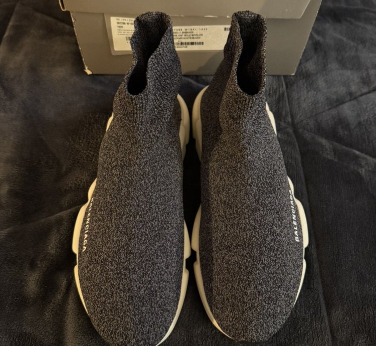 Balenciaga speed trainer