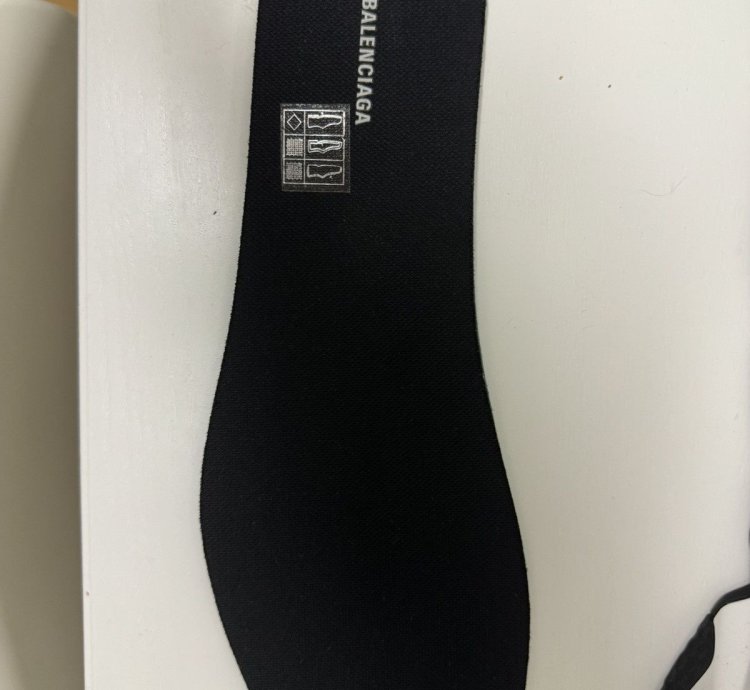 Balenciaga Speed Trainers Black White