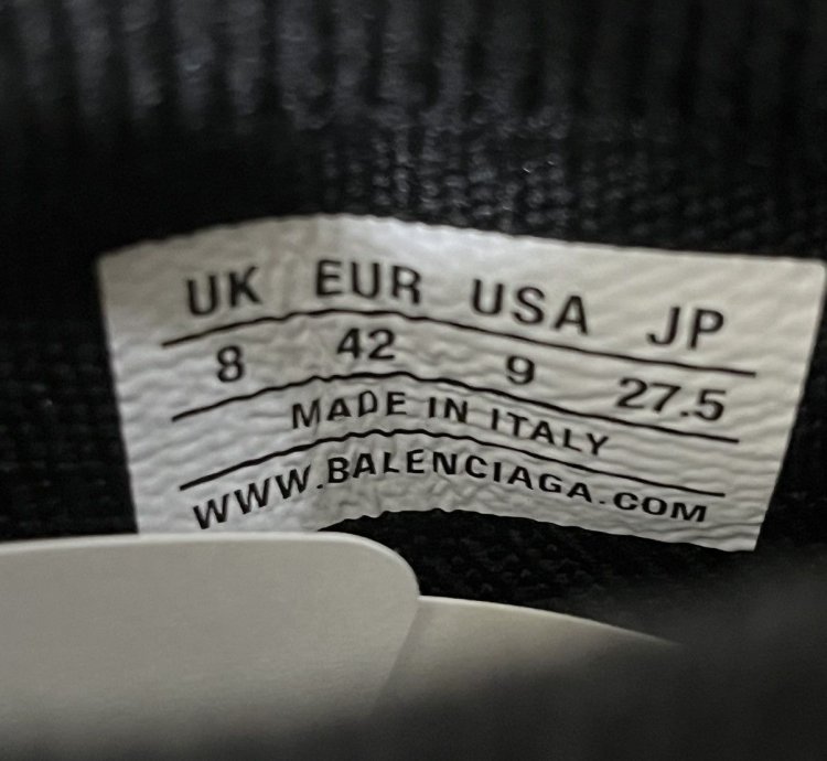 Balenciaga Speed Trainers sz 42(9us)