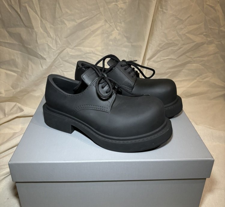 Balenciaga Steroid Derby