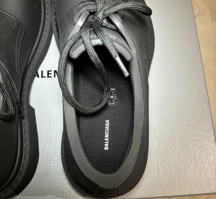 Balenciaga Steroid Derby