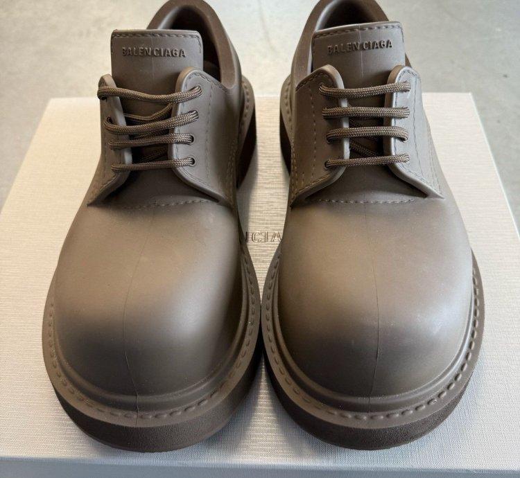 Balenciaga Steroid Derby Shoes Khaki