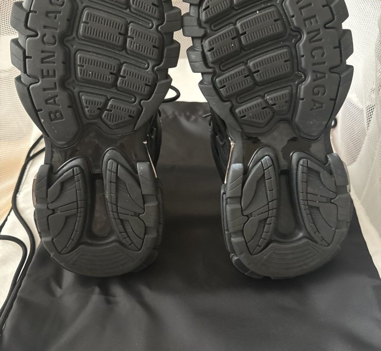Balenciaga Track 2