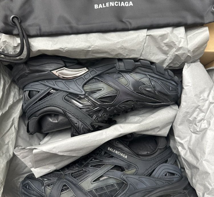 Balenciaga Track 2