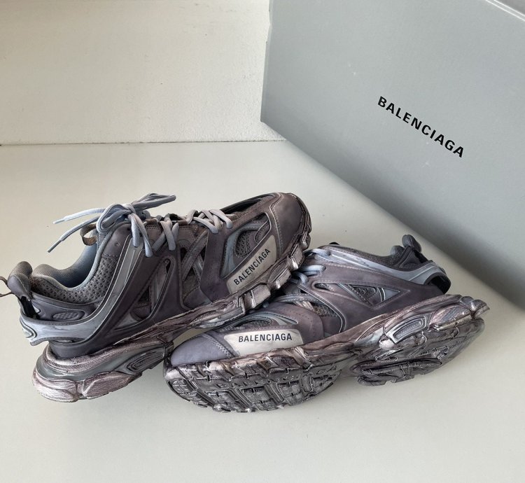 Balenciaga track blue eu42 purple