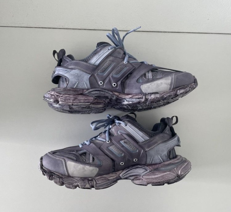Balenciaga track blue eu42 purple