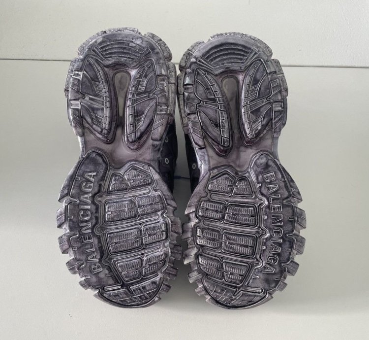 Balenciaga track blue eu42 purple