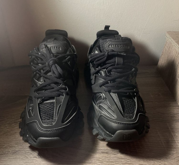 Balenciaga Track Clear Sole