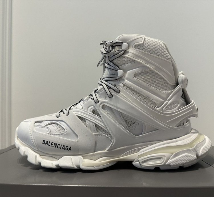 Balenciaga Track Hike