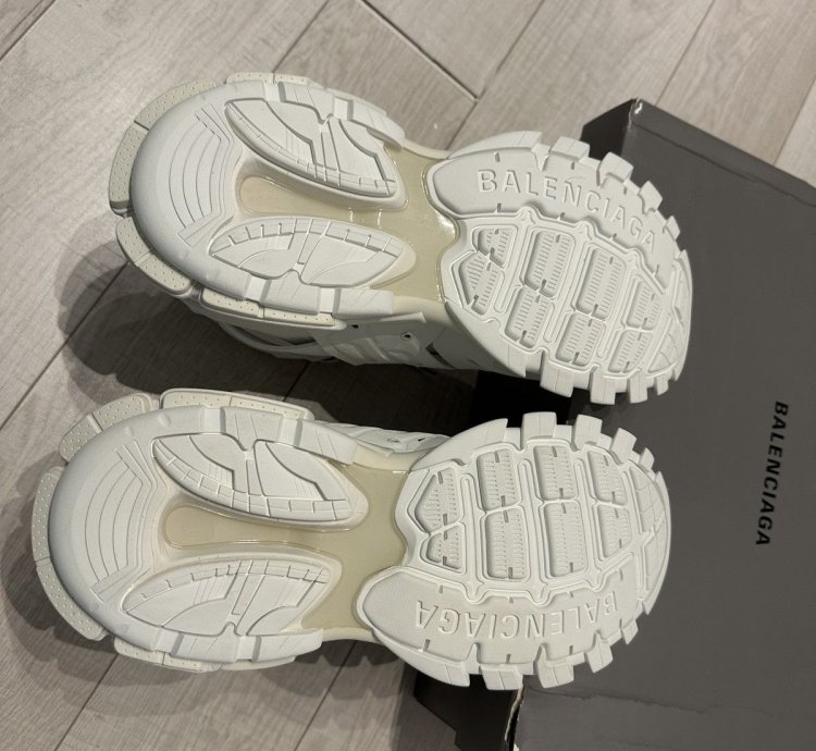 Balenciaga Track Hike