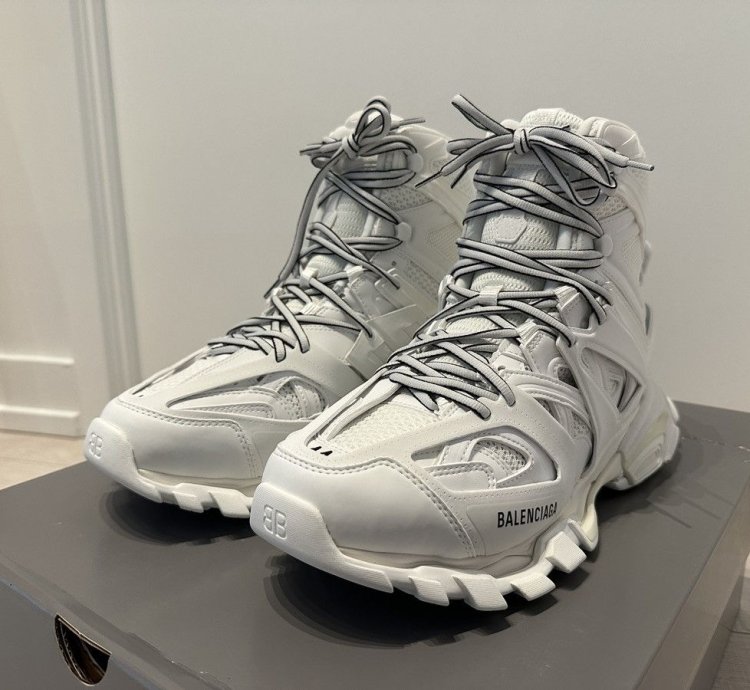 Balenciaga Track Hike