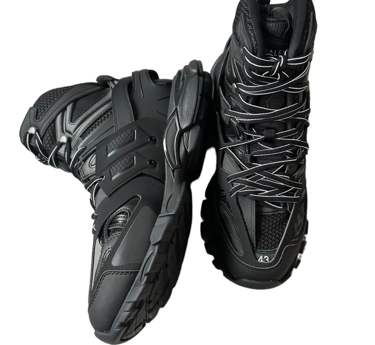 Balenciaga track hike black