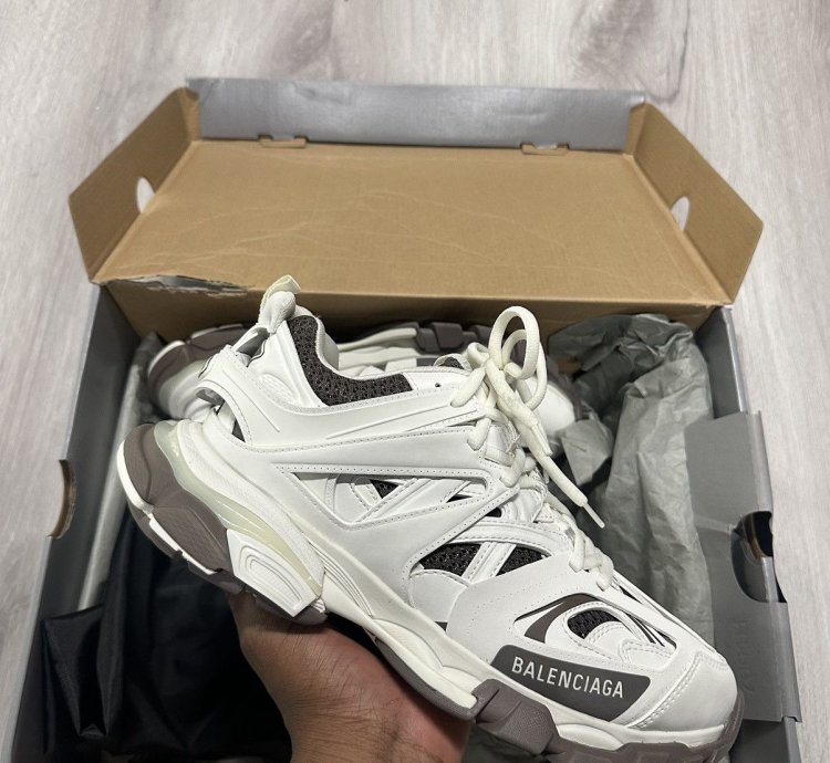 Balenciaga Track Runner