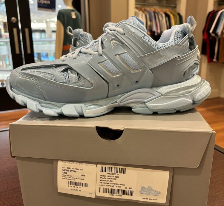 Balenciaga track runner sneaker blue brand new