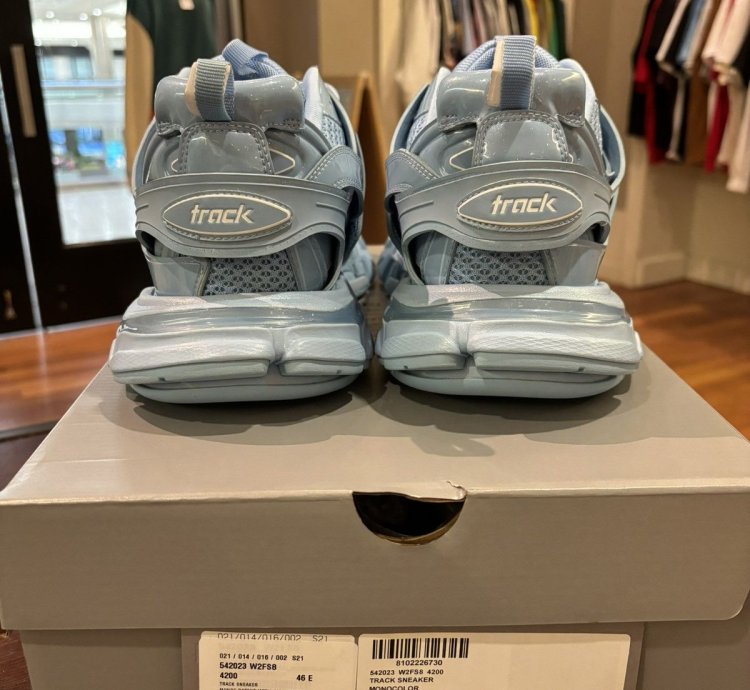 Balenciaga track runner sneaker blue brand new