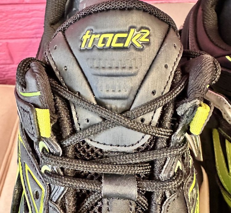 Balenciaga track runners 2 8 41