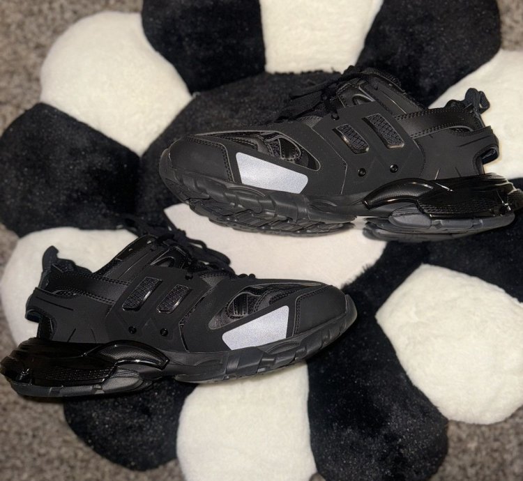 Balenciaga track runners clear sole