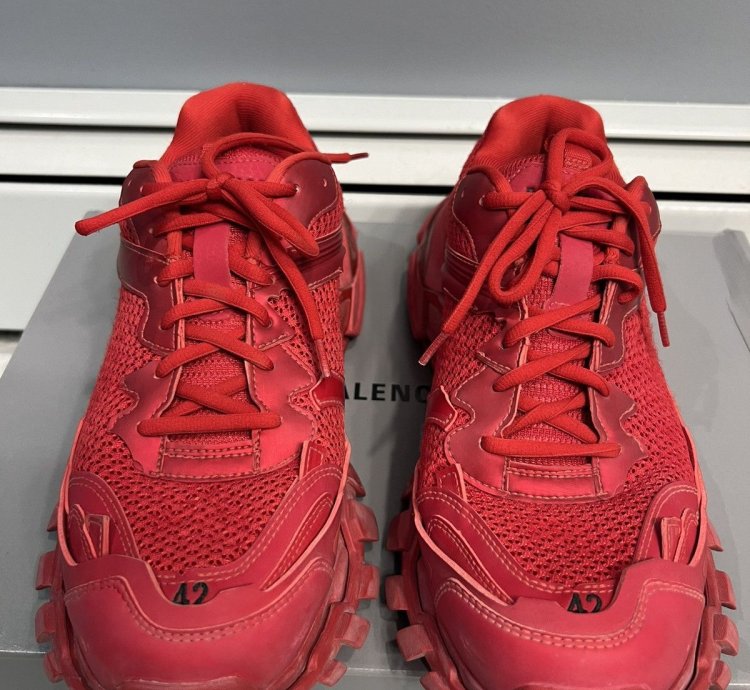 Balenciaga Track Trainer 3 Red size 9 US EU 42