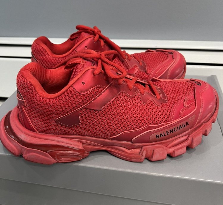 Balenciaga Track Trainer 3 Red size 9 US EU 42