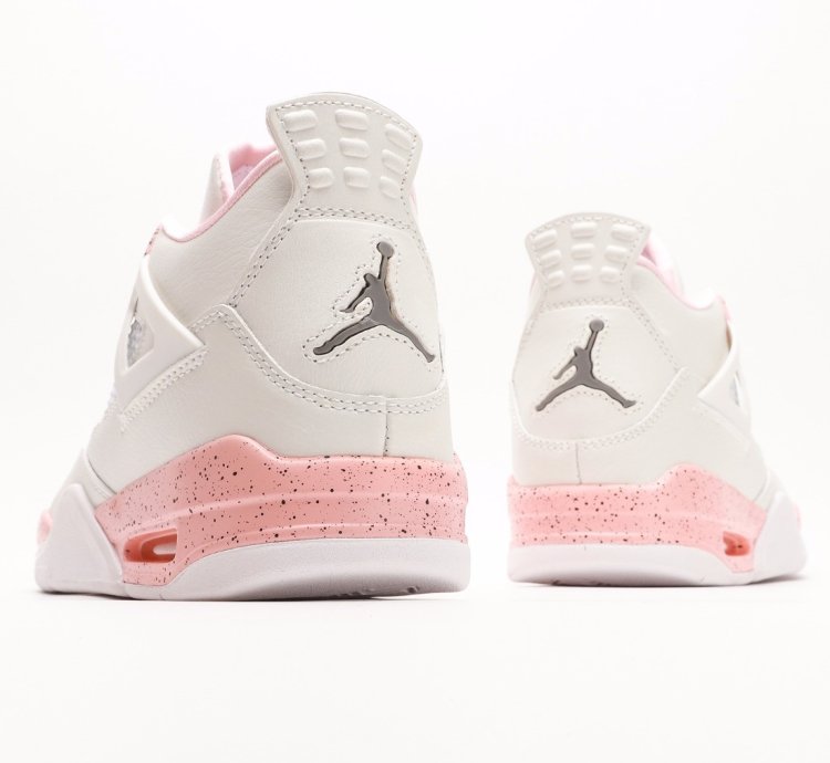 Jordan 4 “ Peach Pink ”