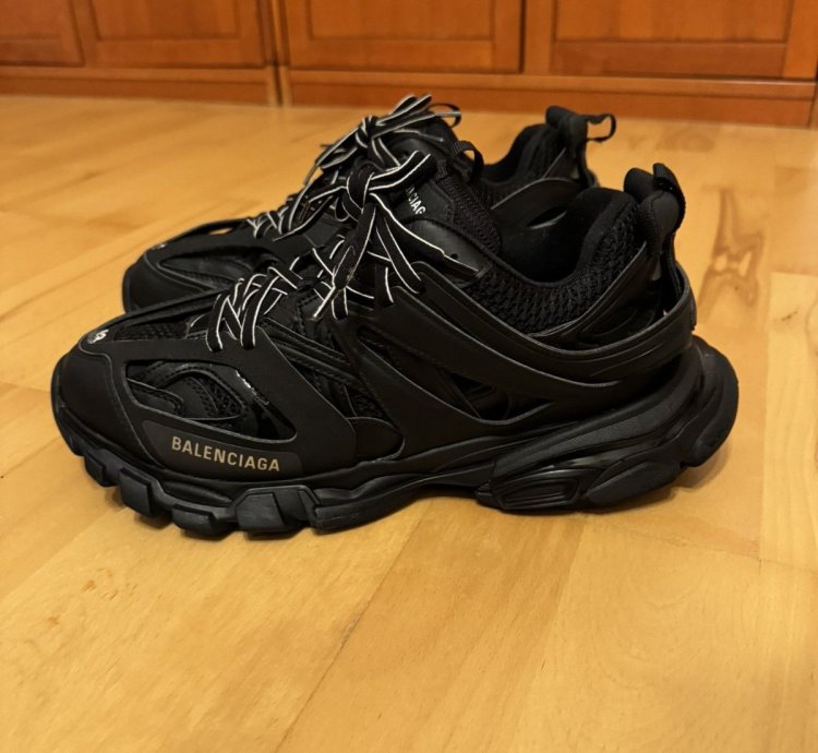 Balenciaga Track Triple Black
