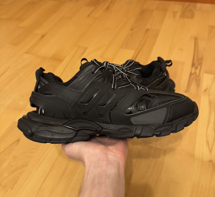 Balenciaga Track Triple Black