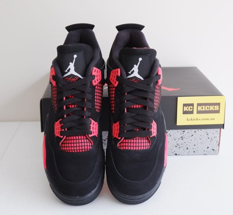 Jordan 4 “ Pink Thunder ”