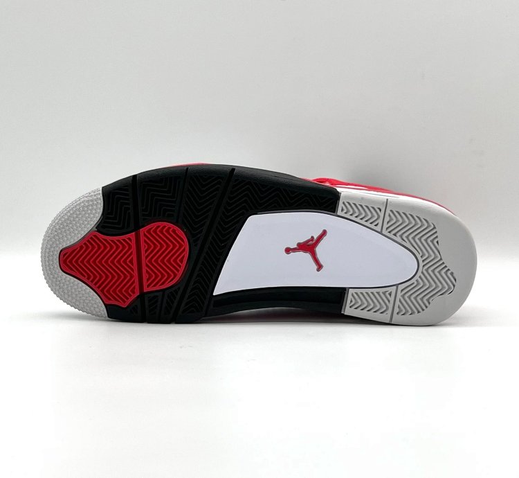 Nike Air Jordan 4 " Red Cement "