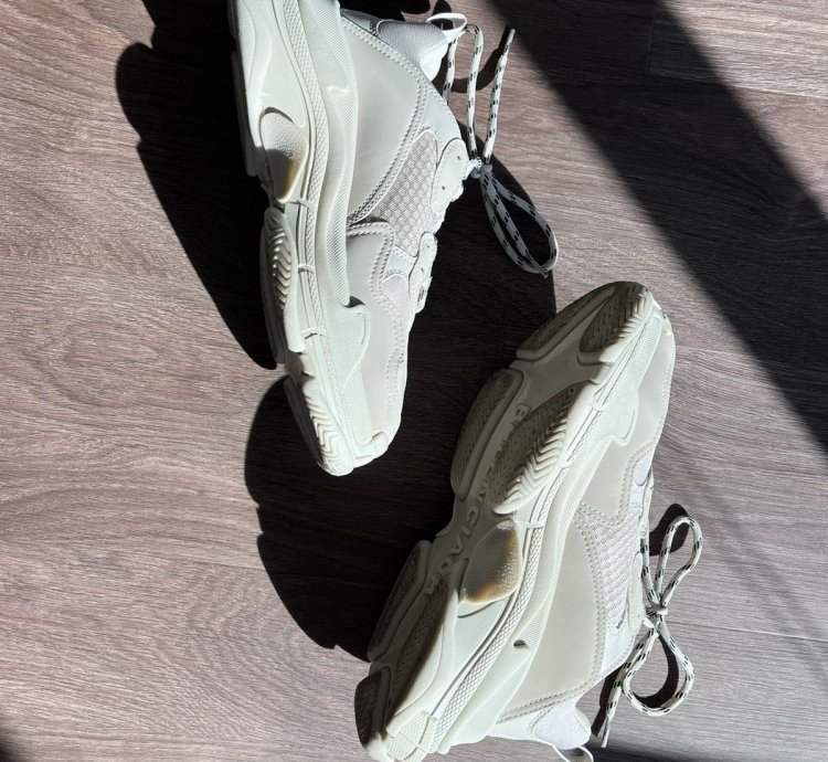 Balenciaga Triple Beige IMMACULATE
