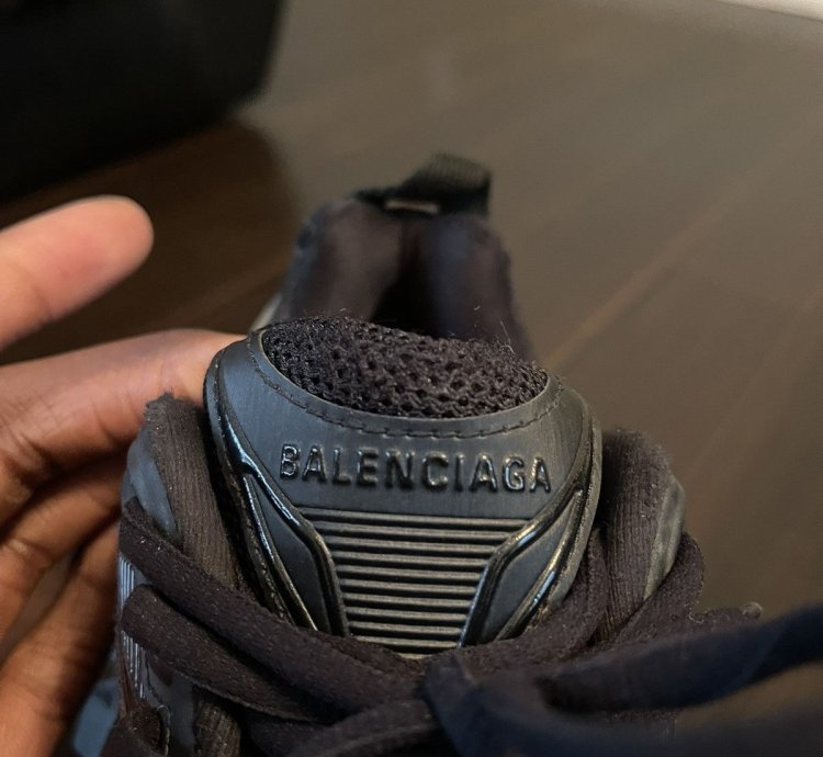 Balenciaga Triple Black Defender Size 10 Runner Track