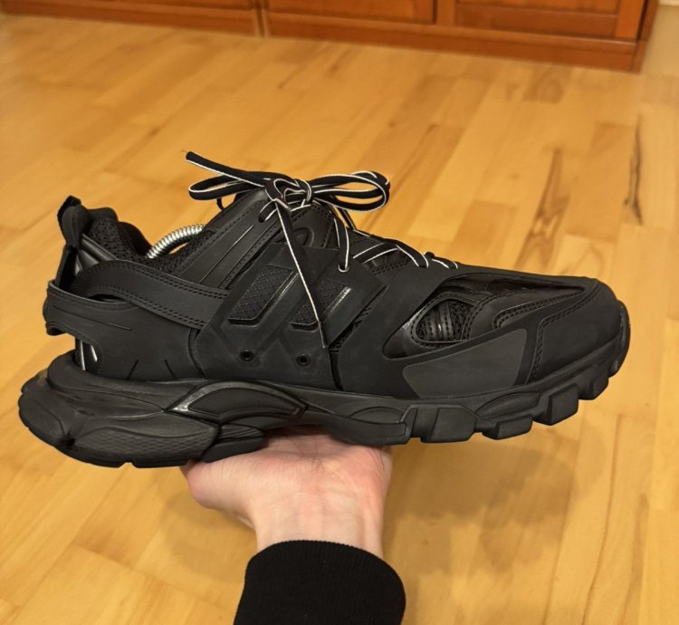 Balenciaga Triple Black Track