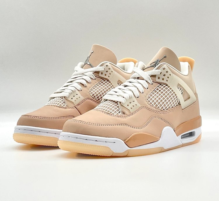Nike Air Jordan 4 " shimmer ”
