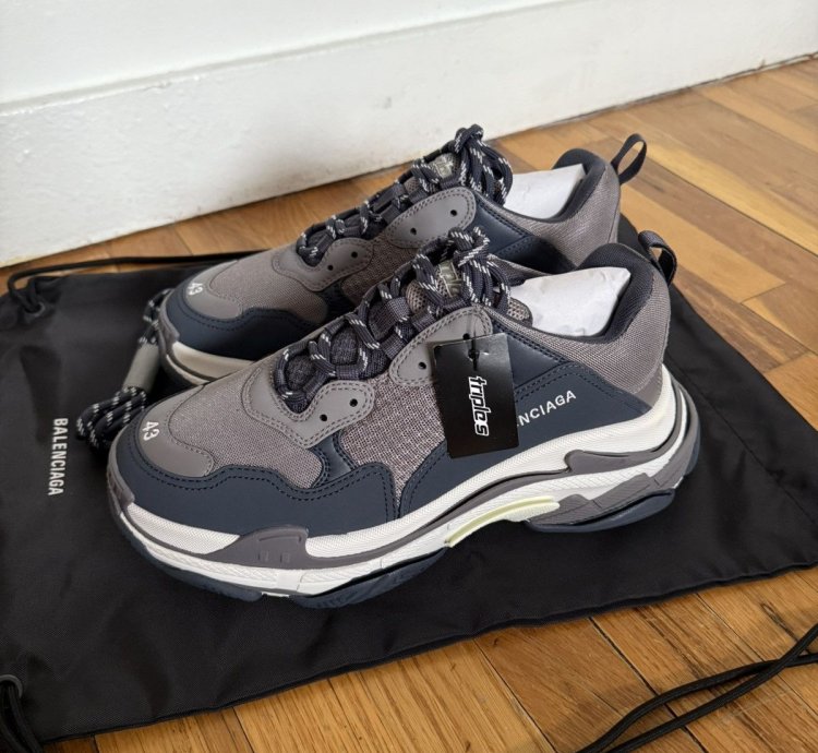 Balenciaga Triple Sneakers