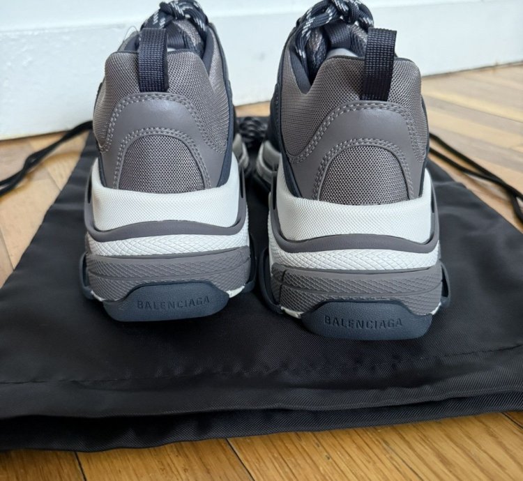 Balenciaga Triple Sneakers