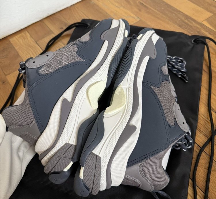 Balenciaga Triple Sneakers
