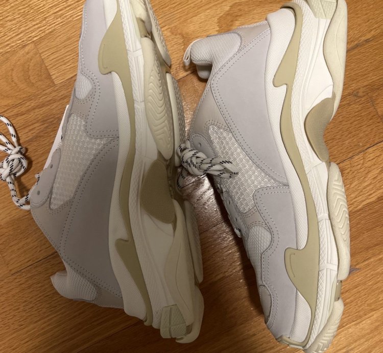 Balenciaga Triple White (2019)