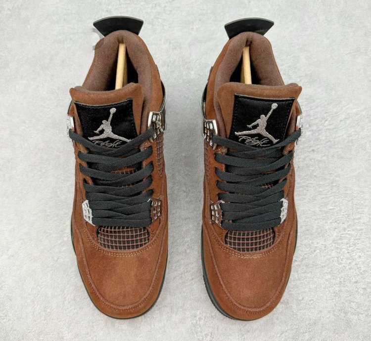 Nike Air Jordan 4 Retro " Silver Brown "
