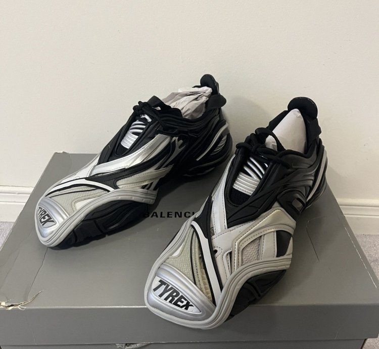 Balenciaga Tyrex black grey 41