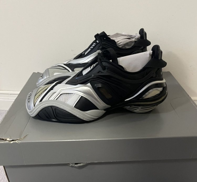 Balenciaga Tyrex black grey 41