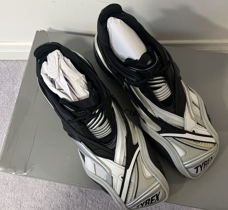 Balenciaga Tyrex black grey 41