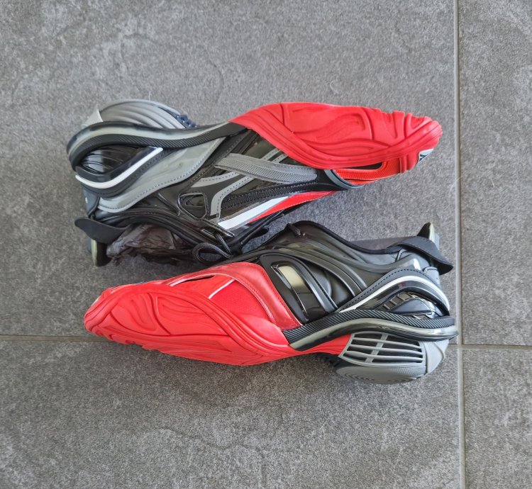 Balenciaga Tyrex Red Black