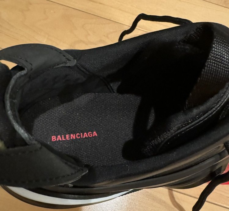 Balenciaga tyrex size 42