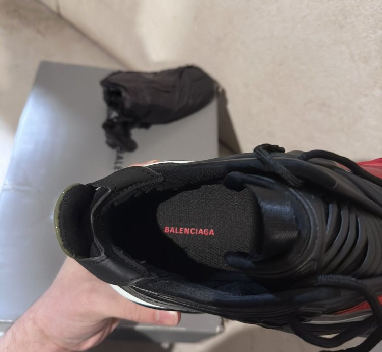 Balenciaga Tyrex Sneaker Red