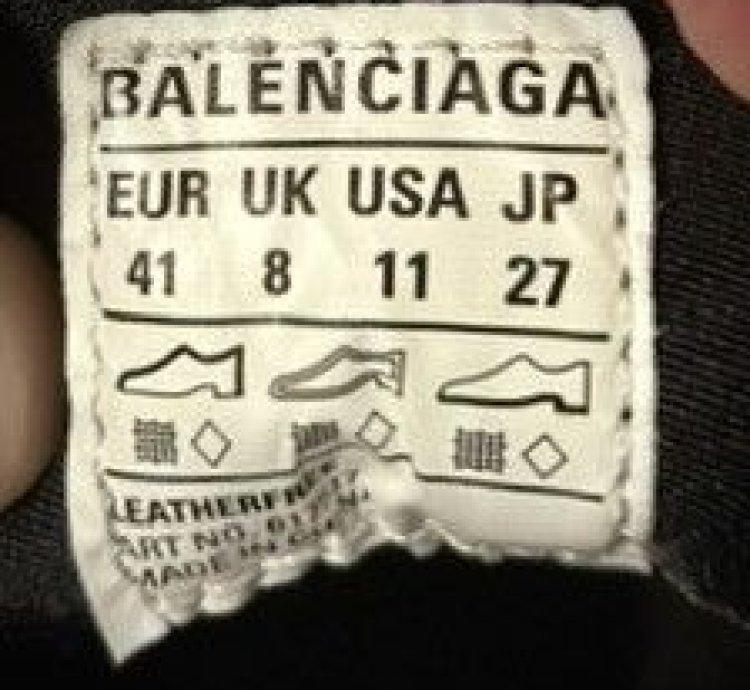 Balenciaga Tyrex Sneaker Red